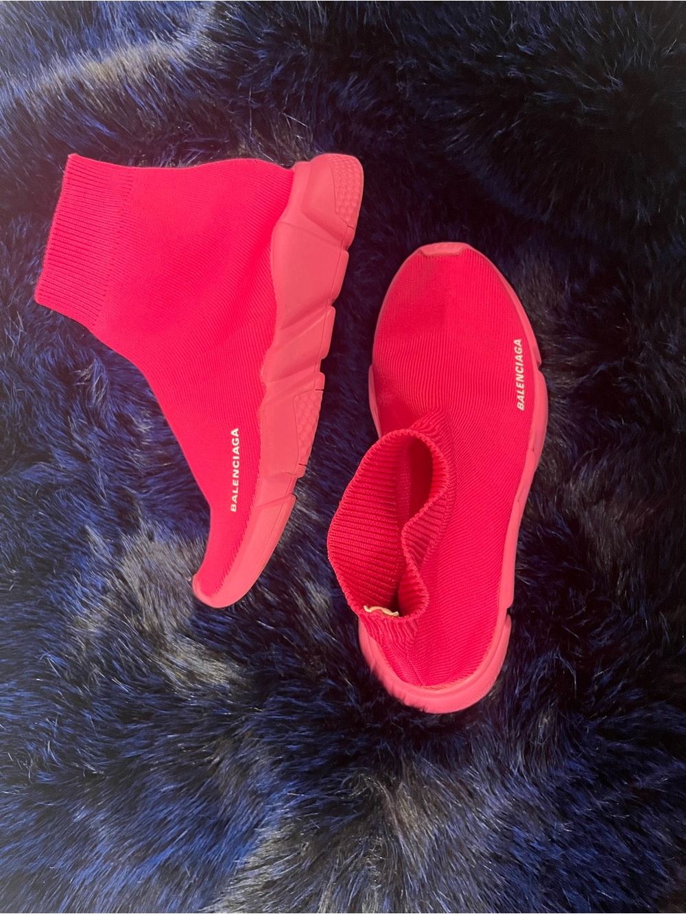 Balenciaga Women’s Vibrant Pink Sock Sneakers Size 9/ 40EU - Picture 2 of 5
